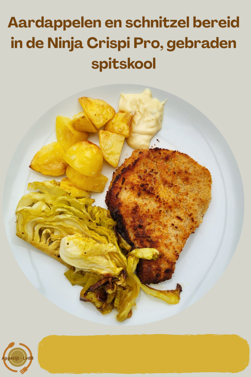 Aardappelen en schnitzel bereid in de Ninja Crispi Pro, gebraden spitskool