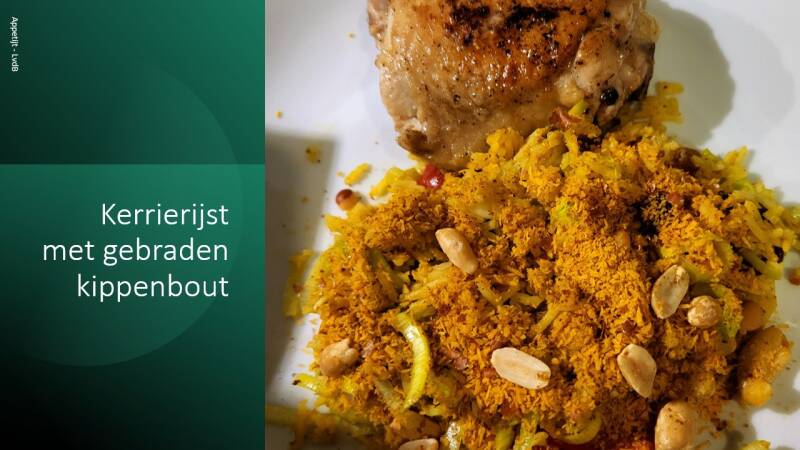 Kerrierijst met gebraden kippenbout