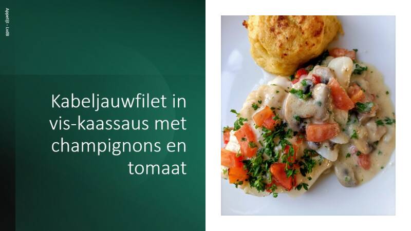 Kabeljauwfilet in vis-kaassaus met champignons en tomaat