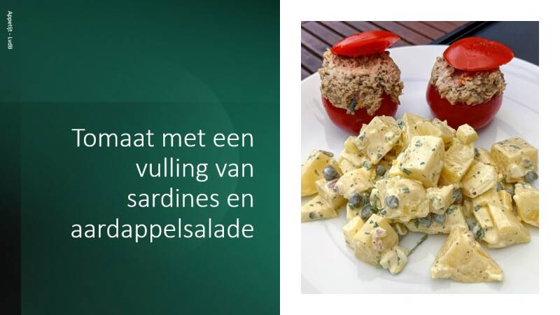 Tomaat gevuld met sardines en aardappelsalade