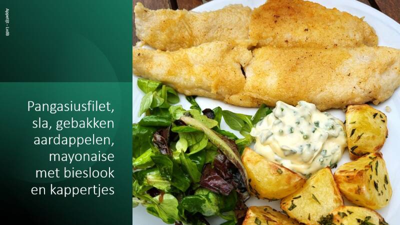Pangasiusfilet, sla, gebakken aardappelen, mayonaise met bieslook en kappertjes
