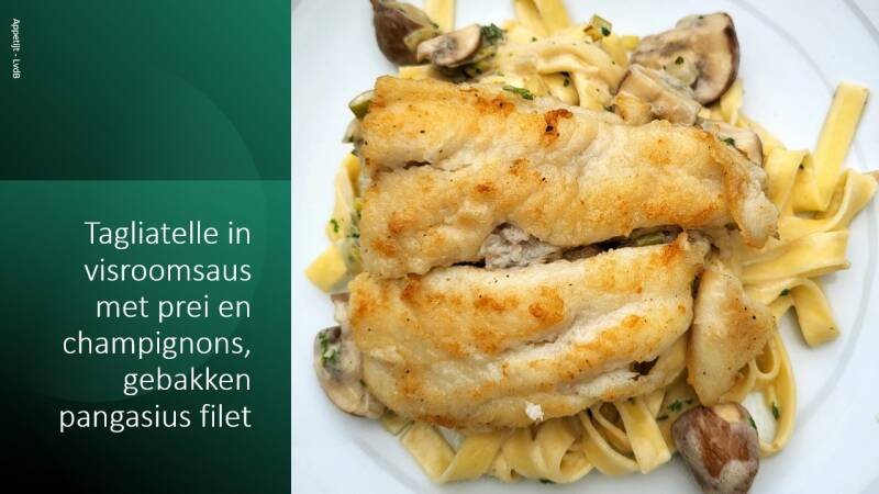 Tagliatelle in visroomsaus met prei en champignons, gebakken pangasius filet