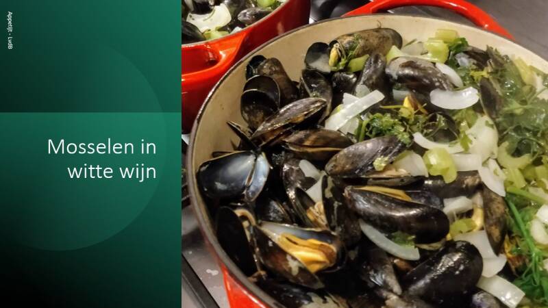Mosselen in witte wijn