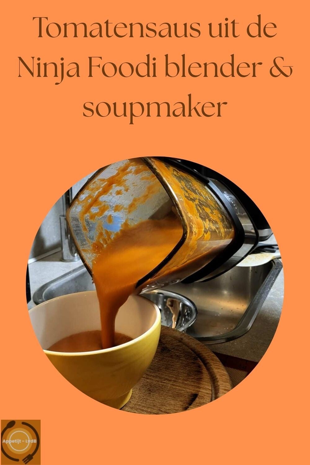 Tomatensaus uit de Ninja Foodi Blender & soupmaker