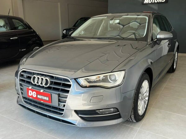 Audi A3 III Sportback 1.6 tdi Attraction 110cv