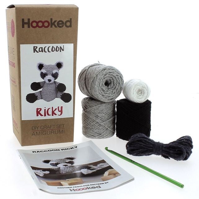 Hoooked Haakpakket Raccoon Ricky
