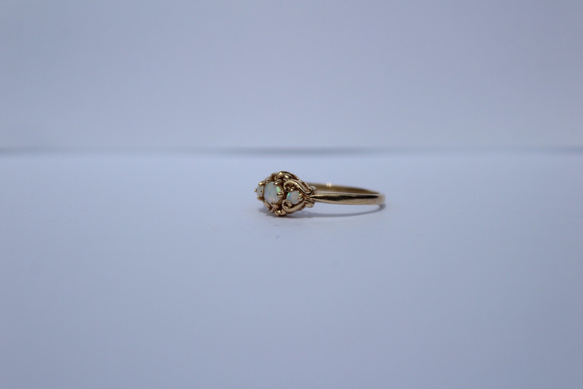 Fleur - Filligree opal ring