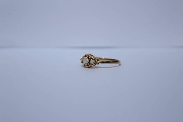 Fleur - Filligree opal ring