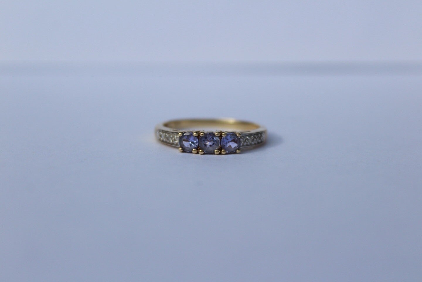 Tess - Tanzanite&Diamonds trilogy ring