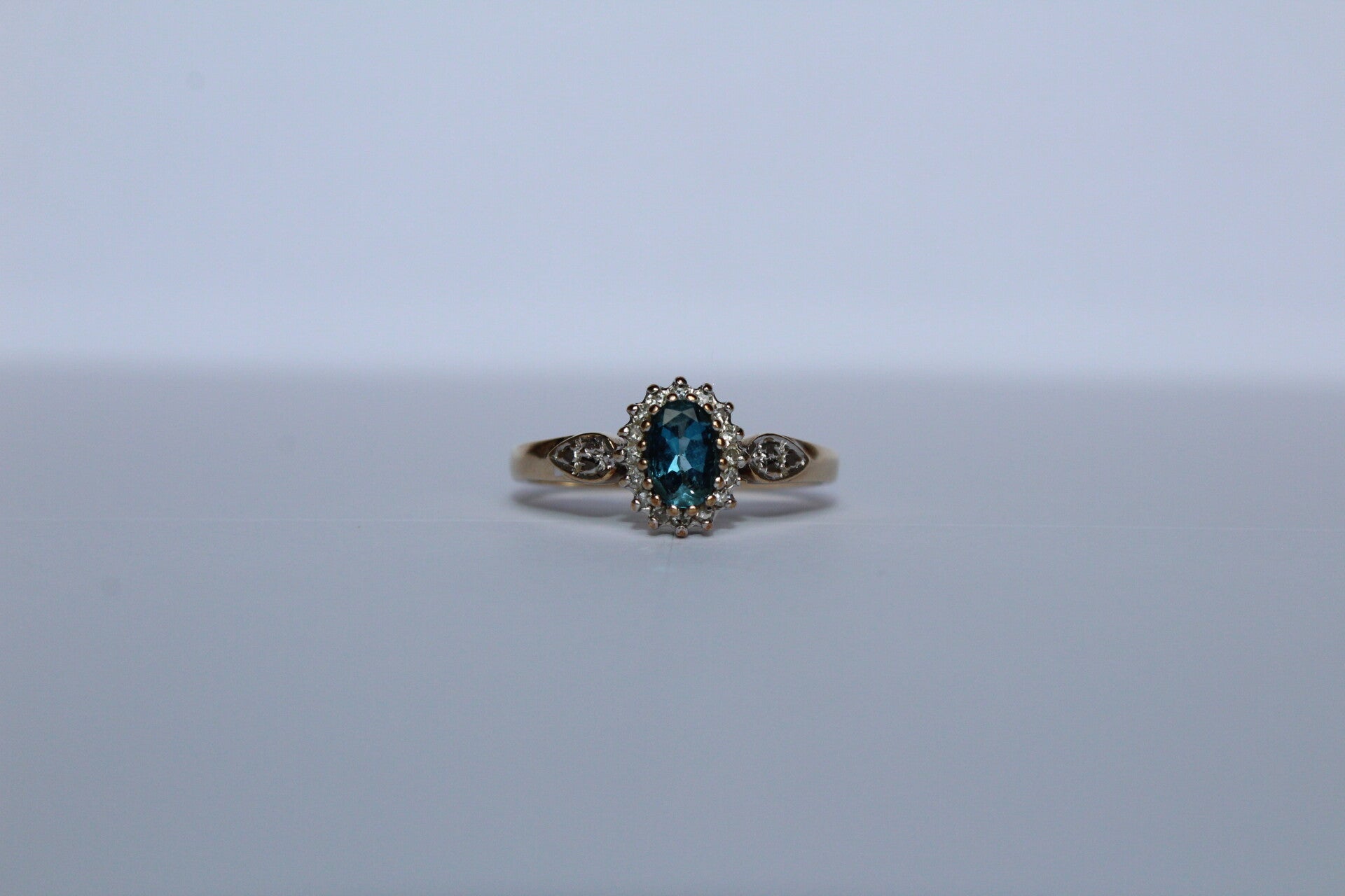 Roxy - Topaz & diamonds