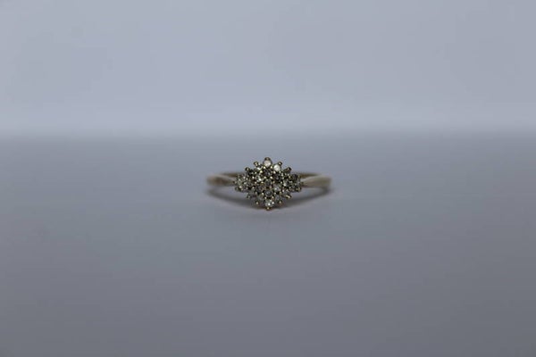 Demi- diamond cluster ring