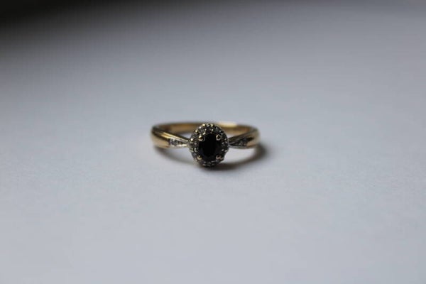 Vesper - 9ct halo ring, Sapphire & Diamonds