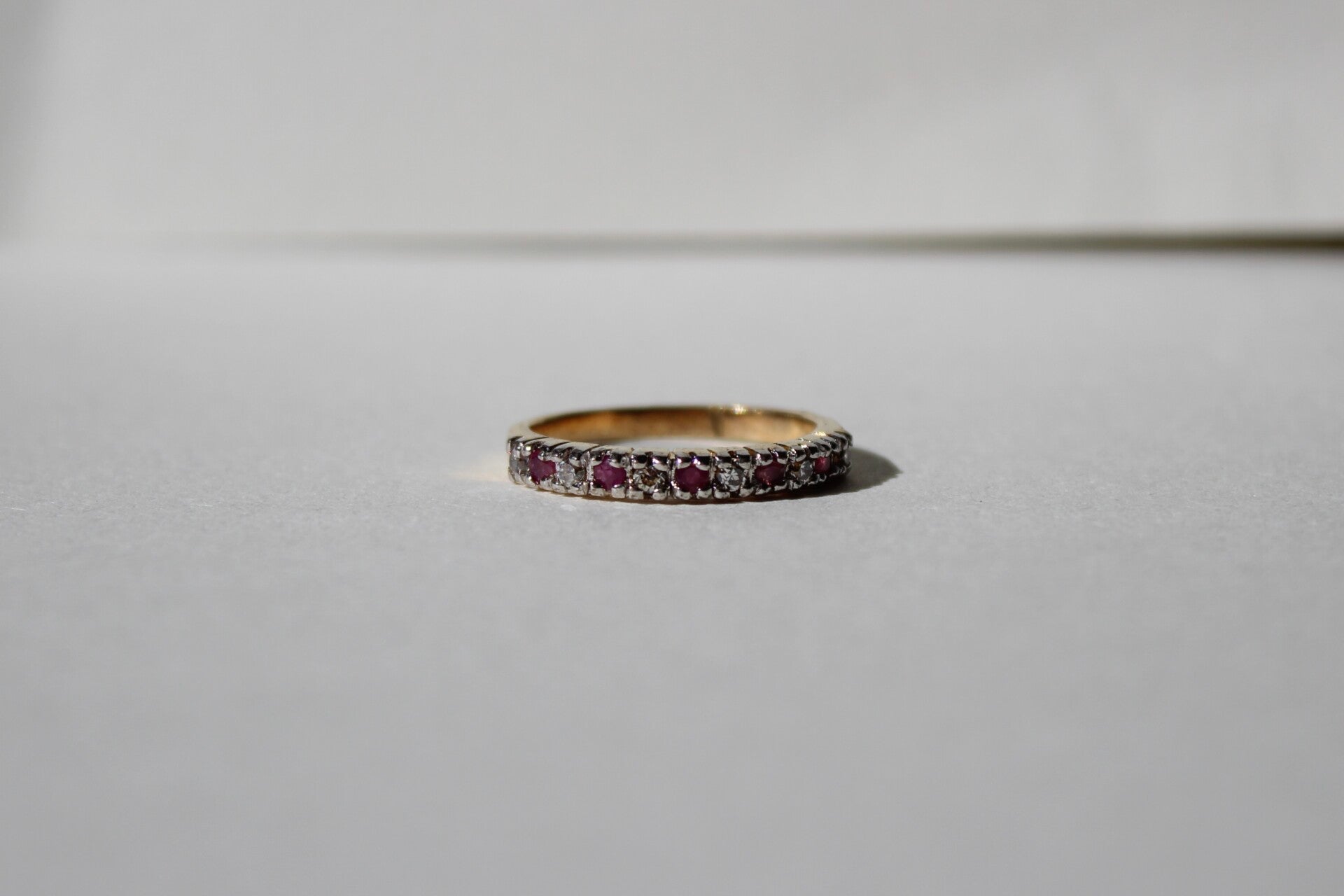 Romy - Ruby & Diamonds