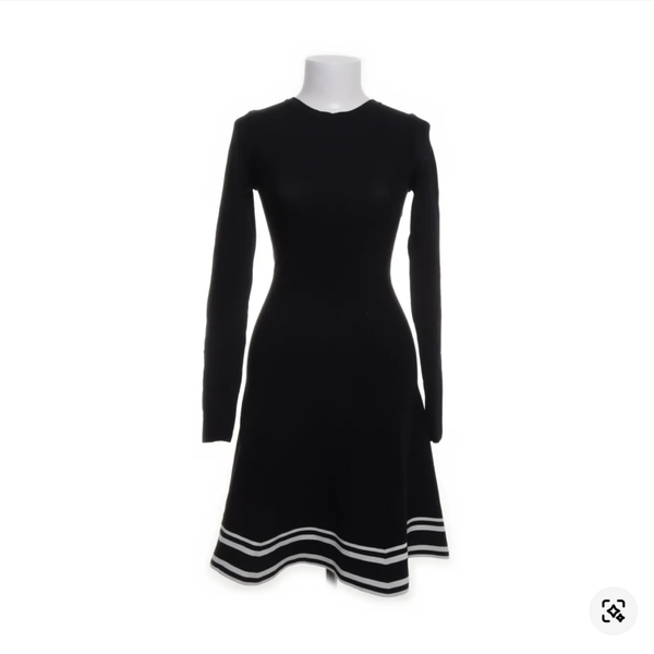 Nikkie jurkje maat 34