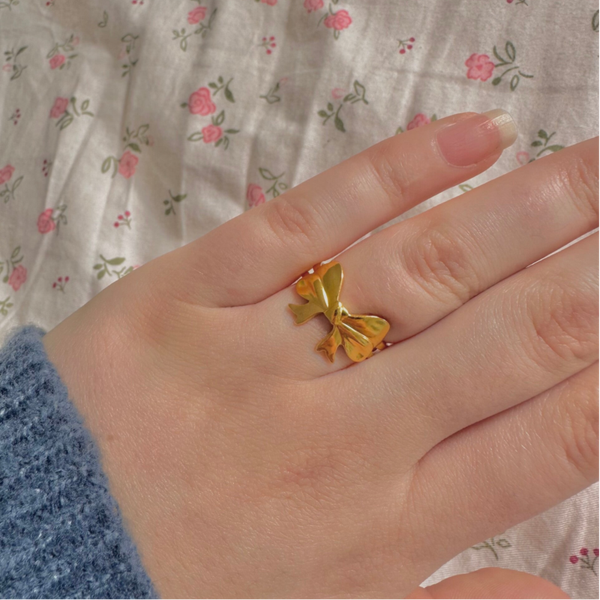 Strikjes ring