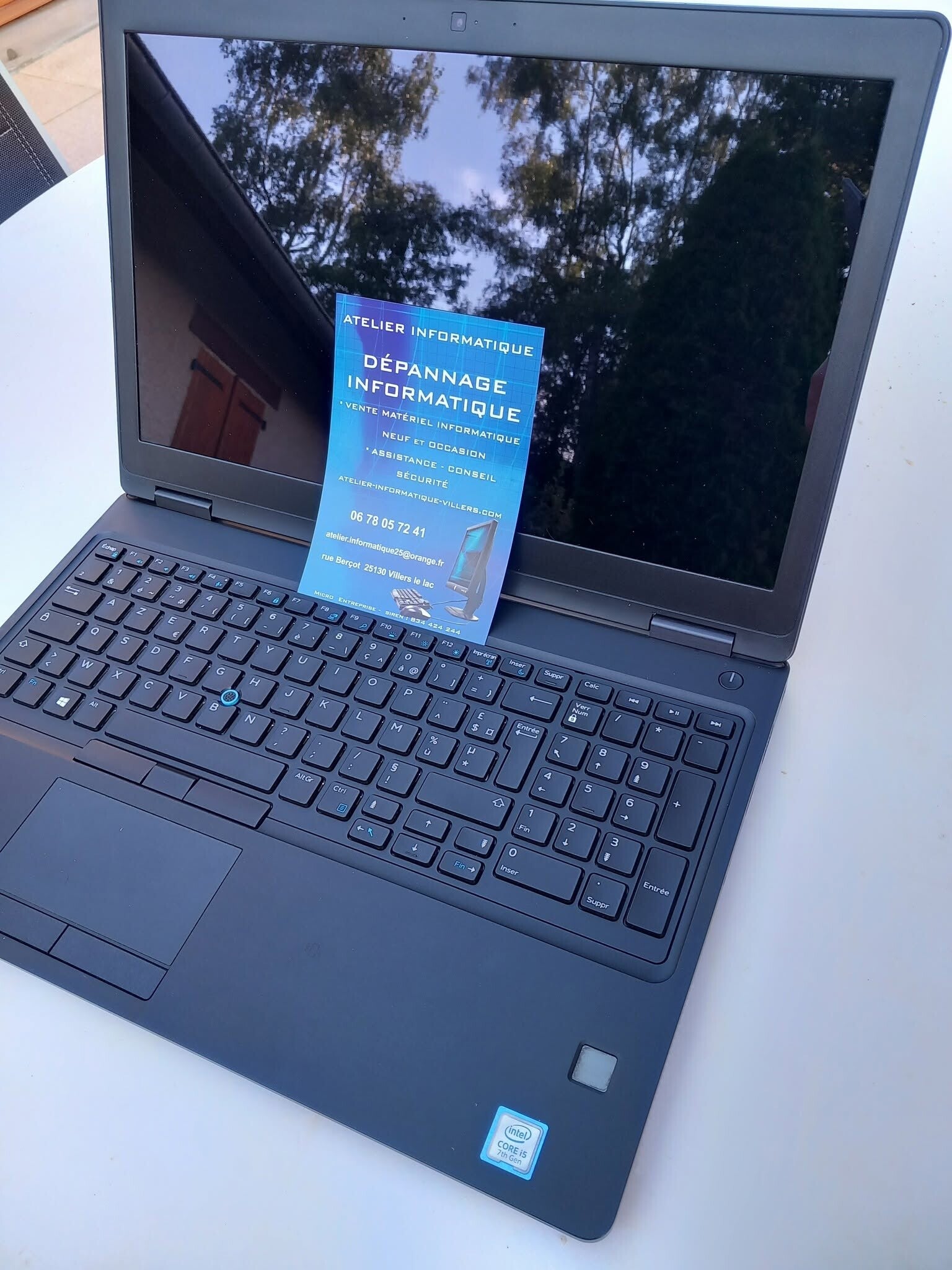 15.5 pouces Dell Latitude 5590