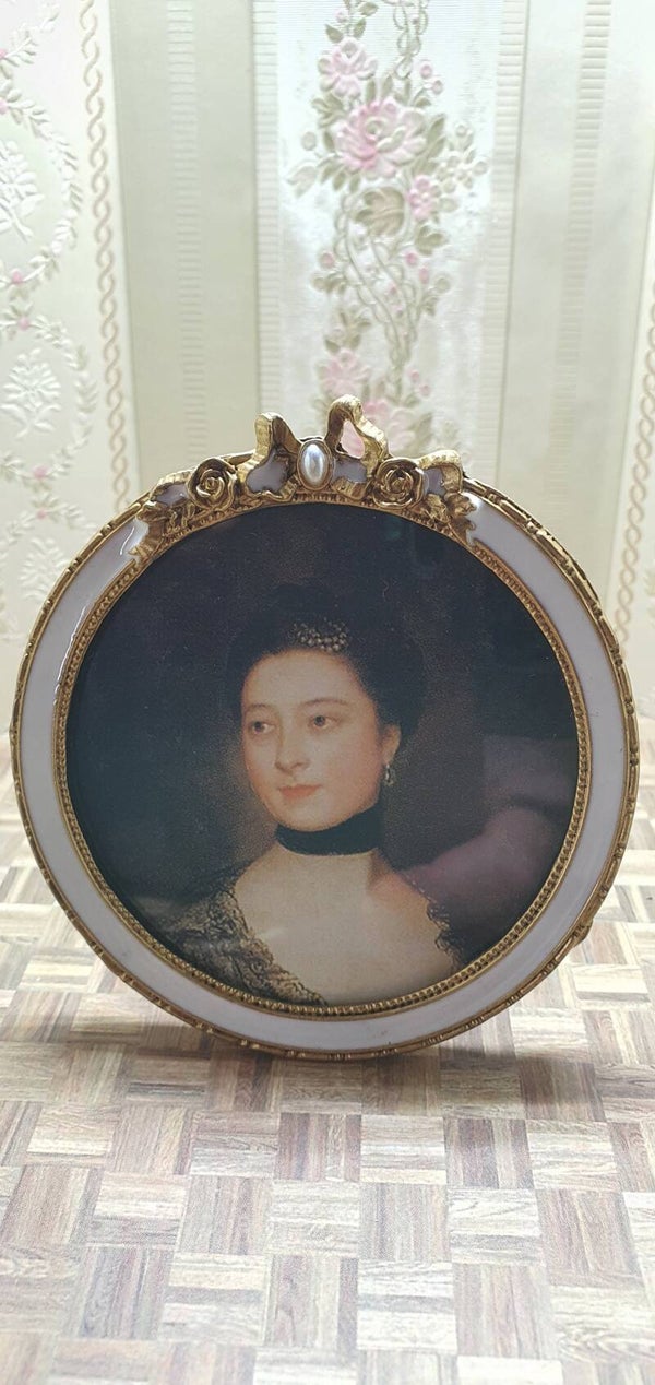Rond klassiek fotolijstje