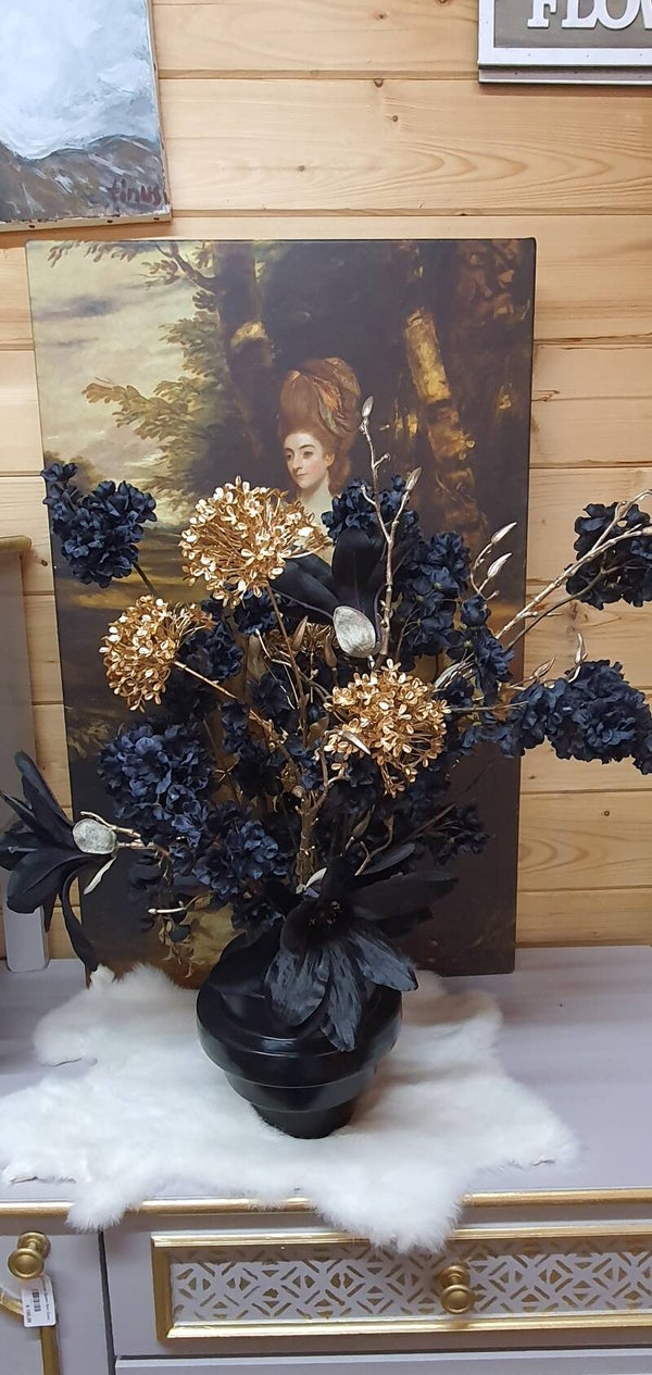 Prachtig Opgemaakt Bloemstuk