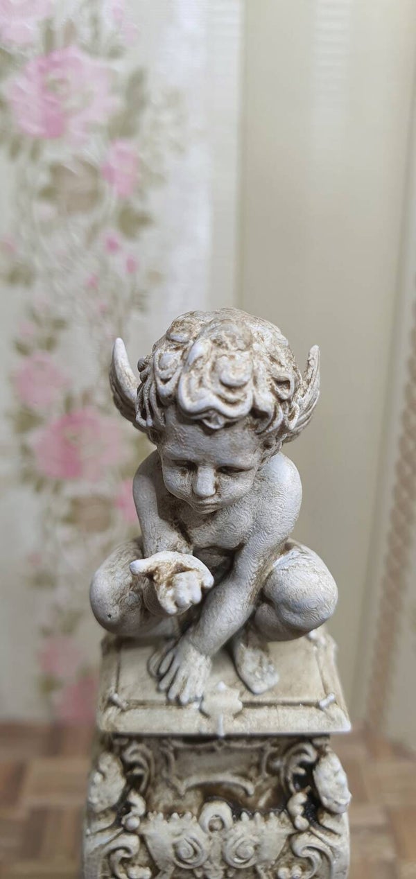 Gehurkte Engel / Putti (1:12