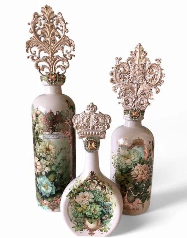 Set van 3 Gerestylde Decoratieve Flessen – Romantisch & Elegant