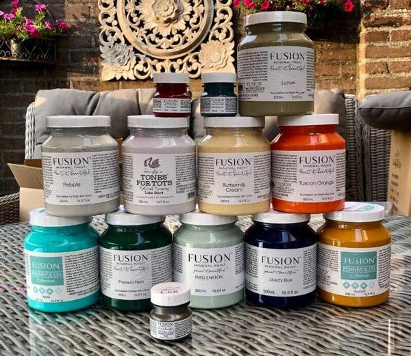 Partij Fusion Mineral Paint en aanverwante producten