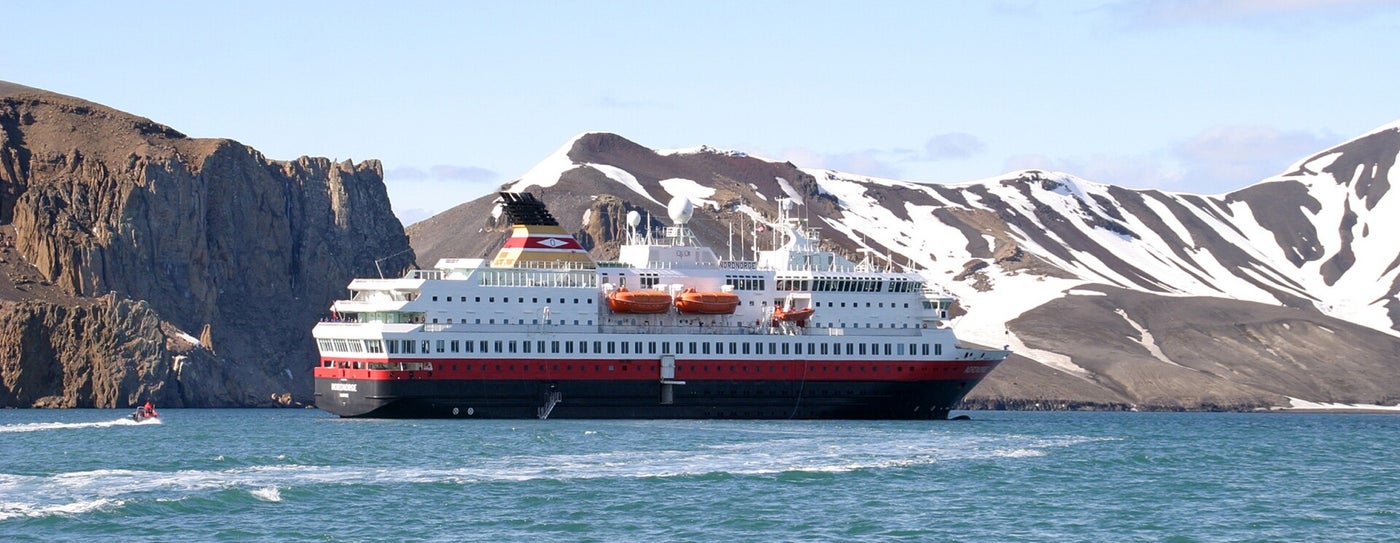 Hurtigruten Reederei Info
