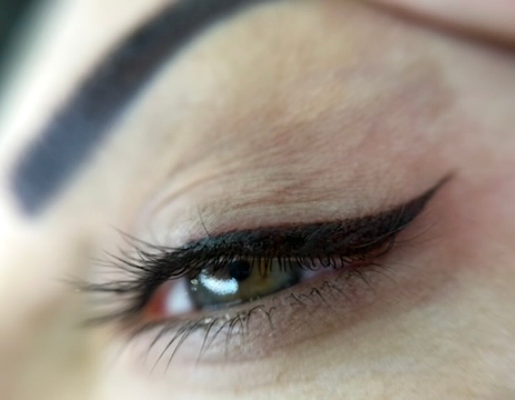 EYE-LINER Melegnano