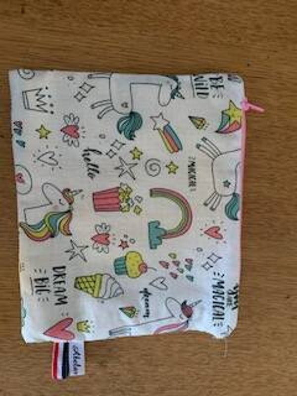 trousse plate licorne