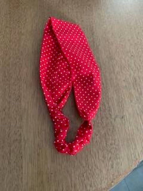 bandeau pois rouge