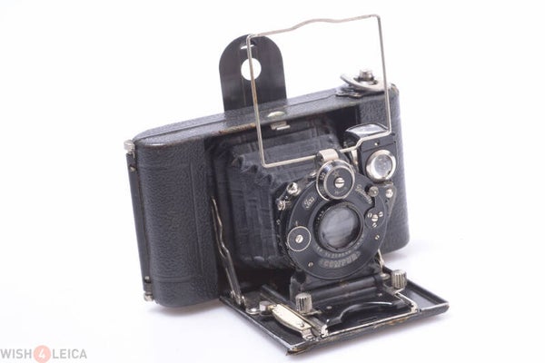 ICA ICARETTE 6X6CM ON 120 ROLL FILM CAMERA W/ ZEISS 75MM 4.5 TESSAR LENS
