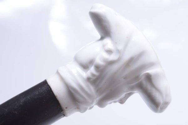 ANTIQUE CANE WALKING STICK UNPAINTED PORCELAIN MEISSEN DRESS POMMEL 85.5CM 33”