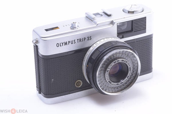 OLYMPUS TRIP 35 35MM CAMERA ZUIKO 40MM 2.8 LENS