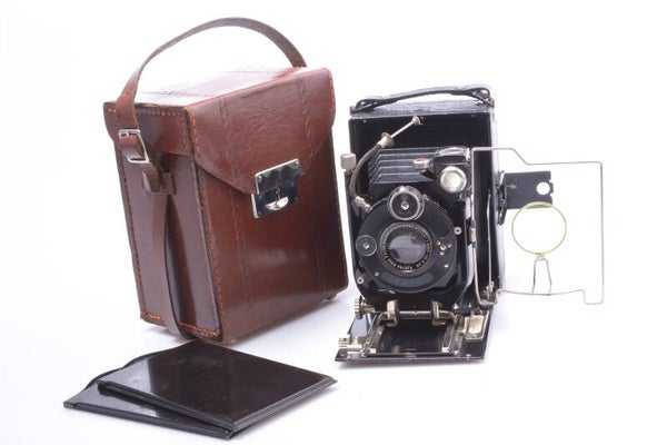 ZEISS DONATA? 6.5X9CM CAMERA W/ MAGNIFIER ROSSAR DOPP. ANASTIG. 105MM 4.5 LENS