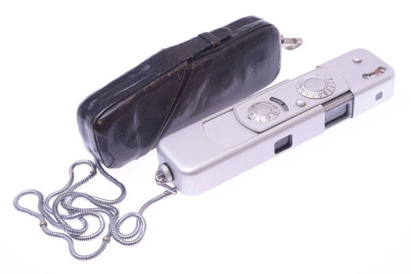 MINOX BL CHROME 9.5MM 8x11MM CAMERA SUBMINIATURE *WORKS 100%, MINTY* W/ CASE