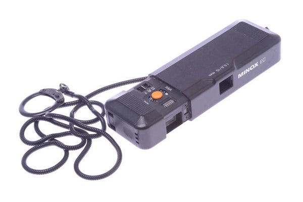 MINOX EC BLACK 9.5MM SUBMINIATURE CAMERA 8X11MM *WORKS 100%, NICE*  #2713209