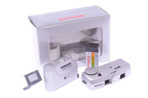 MINOX MX SET 9.5MM SUBMINIATURE CAMERA 8X11MM *WORKS 100%, MINT*