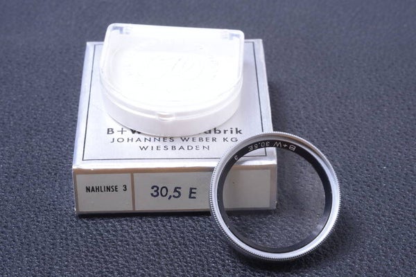 B & W SCHNEIDER CLOSE-UP 30.5MM 3X FILTER GENUINE LENS OR CAMERA W/ BOX 102-4