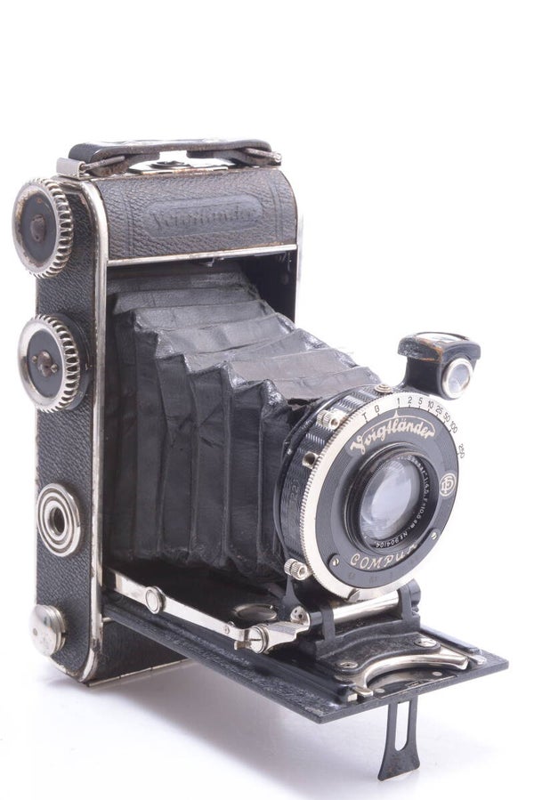 VOIGTLANDER INOS II 6X9CM CAMERA *READ* W/ SKOPAR ANASTIGMAT 105MM 4.5 LENS