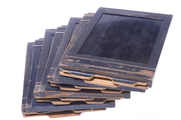 1 UNBRANDED WOOD 6.5X4.75”, 12x16.5CM SHEET FILM HOLDER GRAFLOK BACK CAMERA