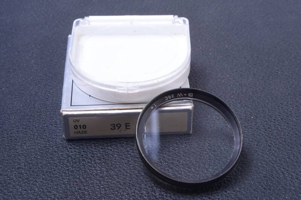 B & W SCHNEIDER UV 010 39MM FILTER GENUINE LENS OR CAMERA SCREW W/ BOX 106-2