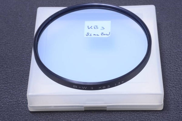 B & W BLUE KB 3 82MM SERIE 9 FILTER *GENUINE & MINT* LENS LAY-IN  78