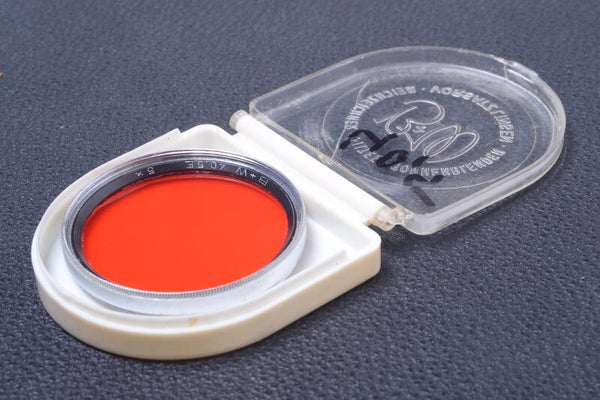 B & W SCHNEIDER RED 5X 40.5MM FILTER GENUINE LENS OR CAMERA W/ KEEPER 108-1