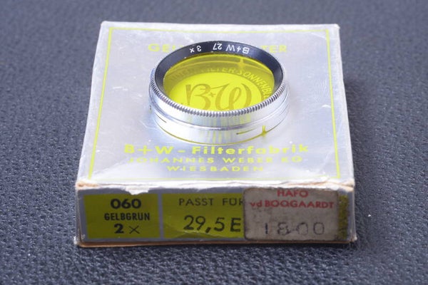B & W SCHNEIDER YELLOW 2X 27MM FILTER GENUINE LENS OR CAMERA W/ BOX 112-2