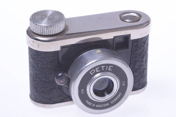 WALTER KUNIK PETIE I BLACK FACE HIT TYPE CAMERA SUBMINIATURE GERMAN MADE