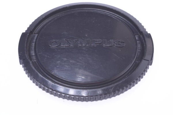 OLYMPUS OM ORIGINAL LENS CAP 49MM DIAMETER    96-2