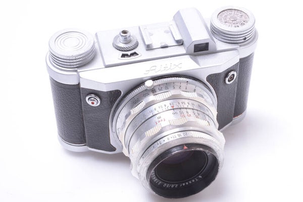 EHO-ALTISSA ALTIX V 35MM CAMERA W/ ZEISS TESSAR 50MM 2.8 LENS