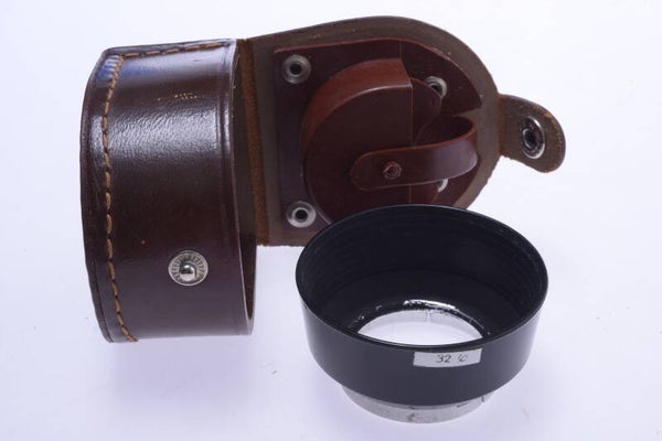 B & W GENUINE 32MM LENS HOOD SHADE PUSH ON PLASTIC W/ LEATHER CASE 92-3