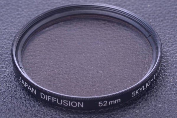 JAPAN SKYLIGHT 1A 52MM FILTER GENUINE FOR LENS OR CAMERA SCREW IN  17-3