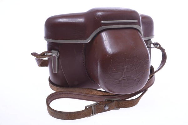 KW PENTACON PRAKTICA? PRAKTINA? CAMERA HARD READY CASE ERC *NO CAMERA*