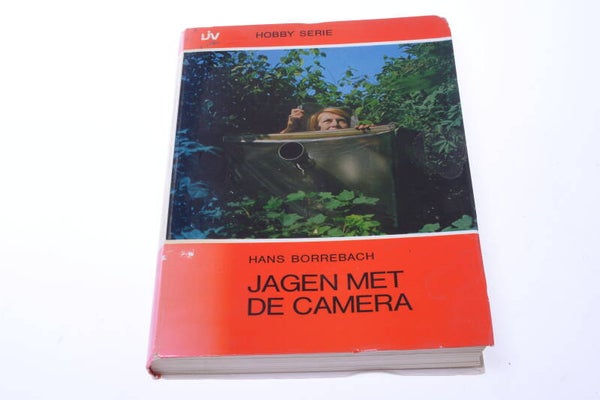 HANS BORREBACH ‘HUNTING WITH THE CAMERA’ VEEN’S N.V. DUTCH BOOK   165